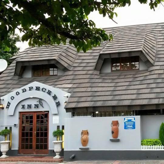 Woodpecker Inn Richards Bay Exterior photo