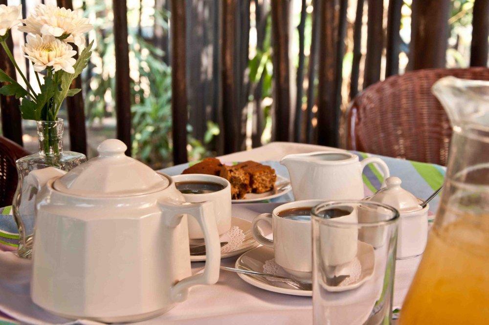 Woodpecker Inn Richards Bay Exterior photo